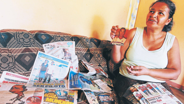 Madre de Donis Escober: 'Solo miraré el partido por minutos”