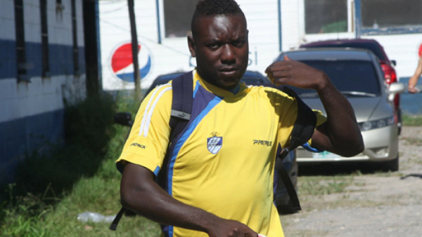 Wilmer Crisanto: 'Tenemos que preocuparnos en Victoria'