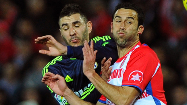 VIDEO: El imperdonable fallo de Benzema ante Granada