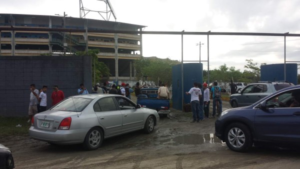 FOTOS: Así se vive la previa del encuentro entre Honduras-México