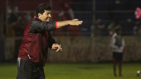 Carlos Martínez confía en la remontada contra Real España