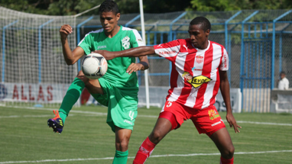 Vida le ganó a Platense y escaló al tercer lugar