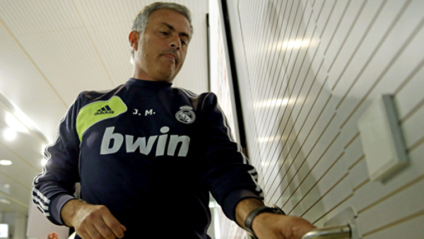 Mourinho insinúa que el Barcelona intentó fichar a Pepe
