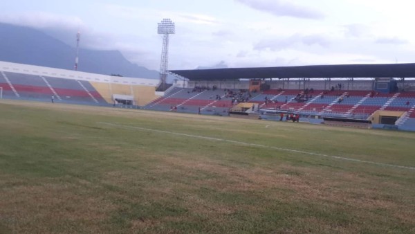 ¡Con nueva imagen! El estadio Ceibeño recibe mejoras previo al torneo Apertura
