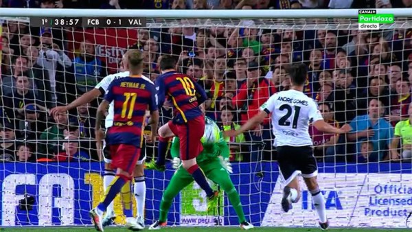 Las acciones más destacadas de la derrota parcial del Barcelona ante el Valencia
