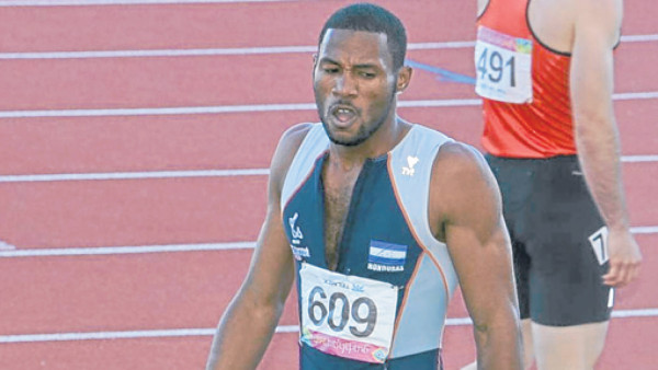 Rolando Palacios fue 5to en 200 metros