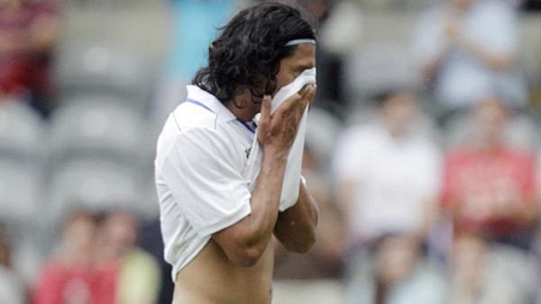 Roger Espinoza, dura baja en Honduras