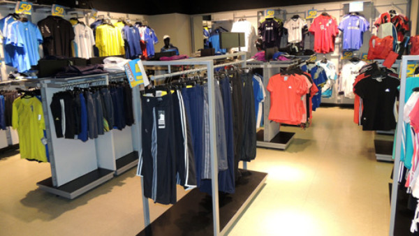 Diunsa ofrece un 50% en todo el departamento de moda y deportes