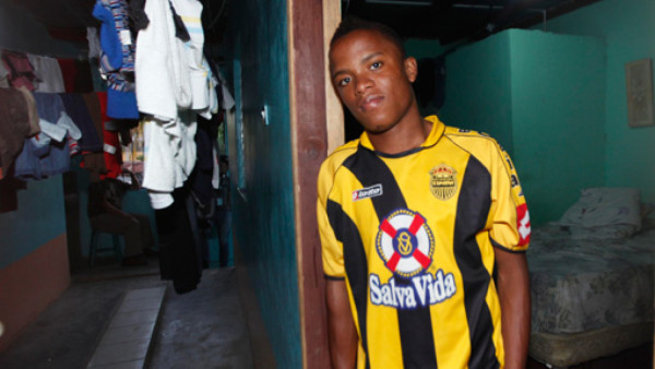 El 'Chicharito' hondureño de los 206 goles