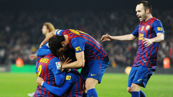 Barcelona sudó sangre para ganar en casa