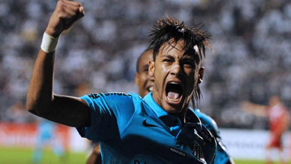 Neymar anota un golazo con el Santos