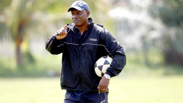 Sambulá no la pasa bien con el Águila de El Salvador