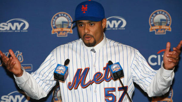 Johan Santana se operará del hombro