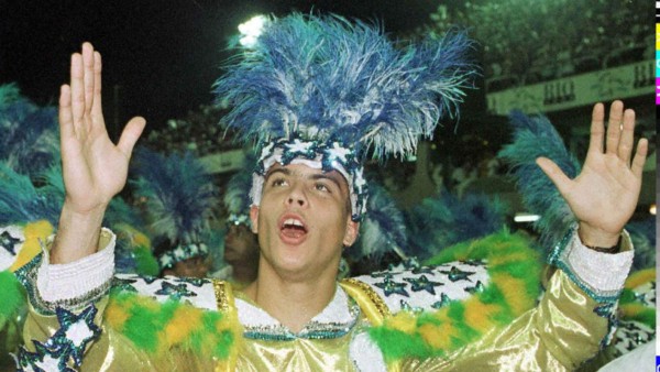 FOTOS: Los futbolistas más fiesteros en la historia del fútbol