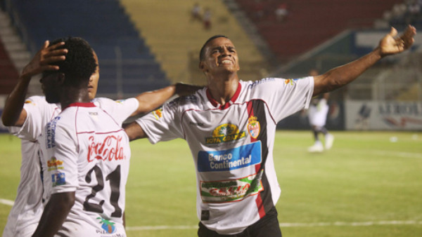 Rony Martínez, un goleador de laboratorio