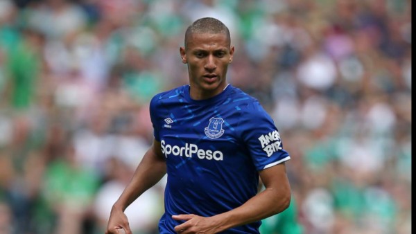 Fichajes: Trueque Real Madrid-Inter, la primera baja oficial del Barcelona y Zlatan vuelve a Europa