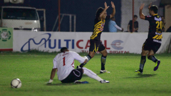 EN VIVO: Choloma empató y Vida remontó