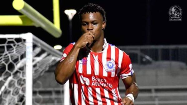 Julián Martínez recuerda a Demetri Gordon, habla del adiós de Troglio y ve con mucho respeto al Olancho: “Estos partidos son distintos”