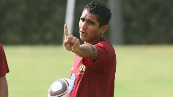 Claros no dejará pasar a nadie del Vida