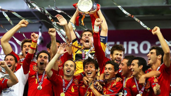 España despedazó a Italia y es campeón