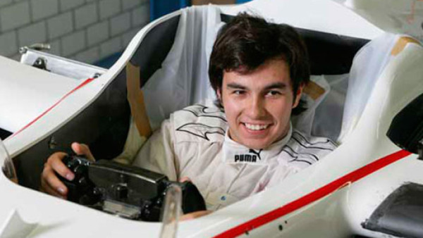 McLaren presentará auto de Checo Pérez