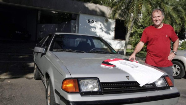 El auto que Zico se ganó y que nunca ha querido vender; 40 años después lo sigue conduciendo