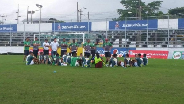 RUMORES Y FICHAJES: Wilson Palacios con importantes ofertas