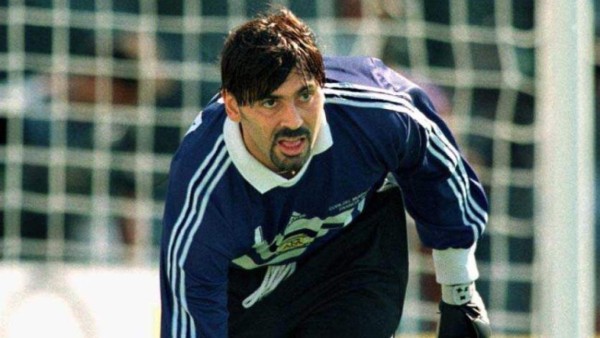 Los 10 futbolistas que le ganaron la batalla al cáncer