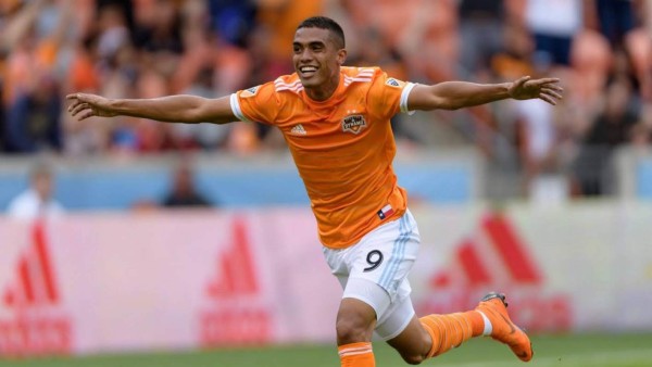 El 11 de Liga de Campeones de Concacaf con Roger Espinoza incluido