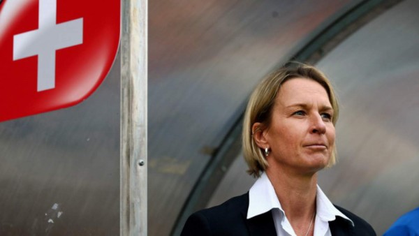 Mujeres que son entrenadoras en el mundo del deporte