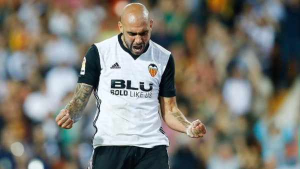 Fichajes: Anuncian nuevo portero del Real Madrid y el Barça define sus cuatro nuevas contrataciones