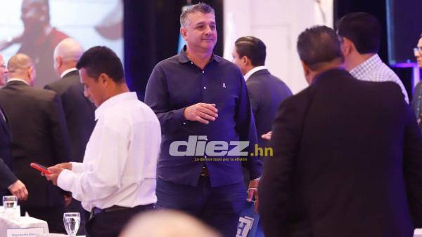El entrenador de la Selección de Honduras, Diego Vázquez estuvo presente en el evento que se realizó en el Hotel Clarion de Tegucigalpa. Foto: Emilio Flores