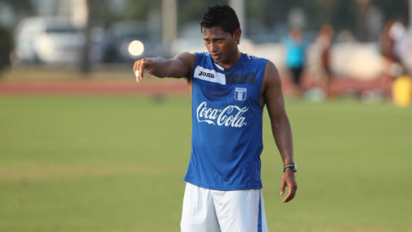 Ramón Núñez niega críticas al técnico