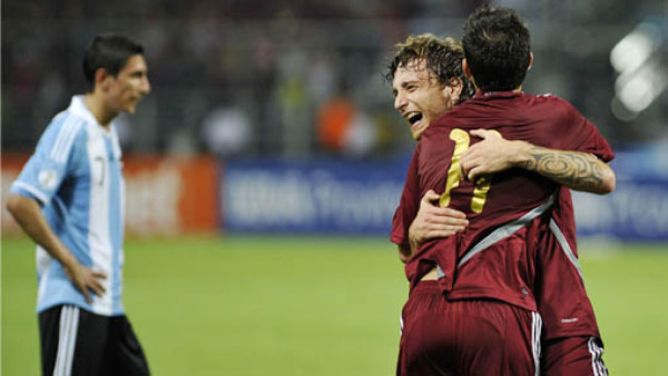 Venezuela logra triunfo histórico sobre Argentina