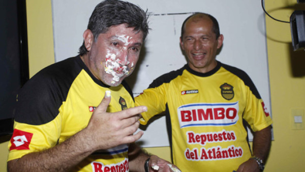 Le celebran el cumpleaños a Pepe Treviño