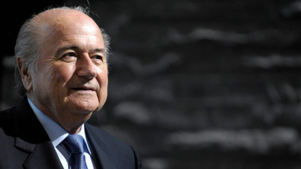 Fifa anunció 'rejuvenecimiento' arbitral