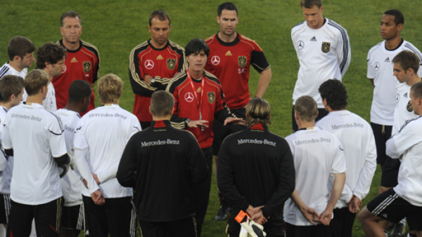 'En Alemania hay un combo gay'