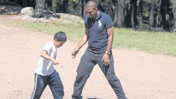Ney Costa: 'La hondureña es cariñosa y de calidad'