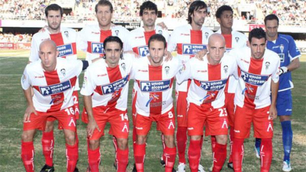 Choco Lozano le da el triunfo al Alcoyano