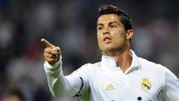 Real Madrid gana, gusta y golea en la Champions