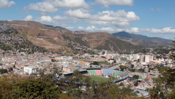 Buen clima en la capital para disfrutar de la final Olimpia-Victoria