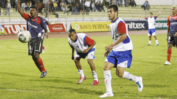 Real España ficha delantero argentino