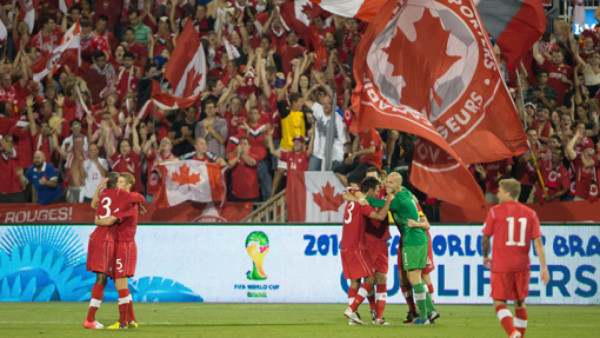 Prensa de Panamá lamenta el 'gol bobo' que les hizo Canadá