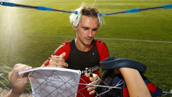 MEMES: Las divertidas comparaciones que desató el nuevo 'look' de Griezmann