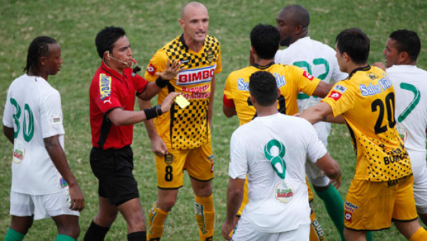 El agarrón entre 'Palomo' Rodríguez y Jaime Rosales