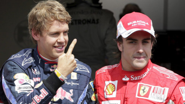 Vettel le ganó la partida a Alonso