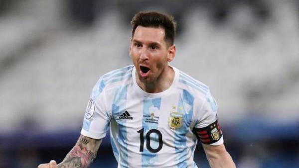Lionel Messi viene saliendo del covid-19, por lo que no fue tomado en cuenta por Scaloni.
