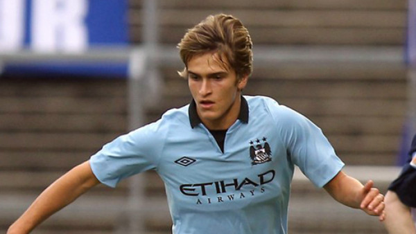 Dennis Suárez, la joya del Manchester City que desea Barcelona