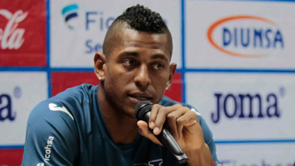 Costly estrena su look a lo Balotelli