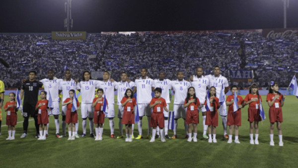 Afición lamenta empate, pero confía en clasificación directa